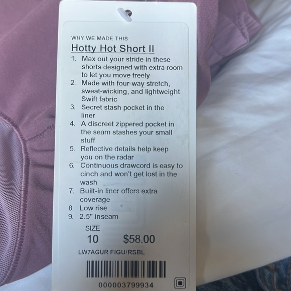 Lulu Lemon Hotty Hot Short II - Picture 9 of 9